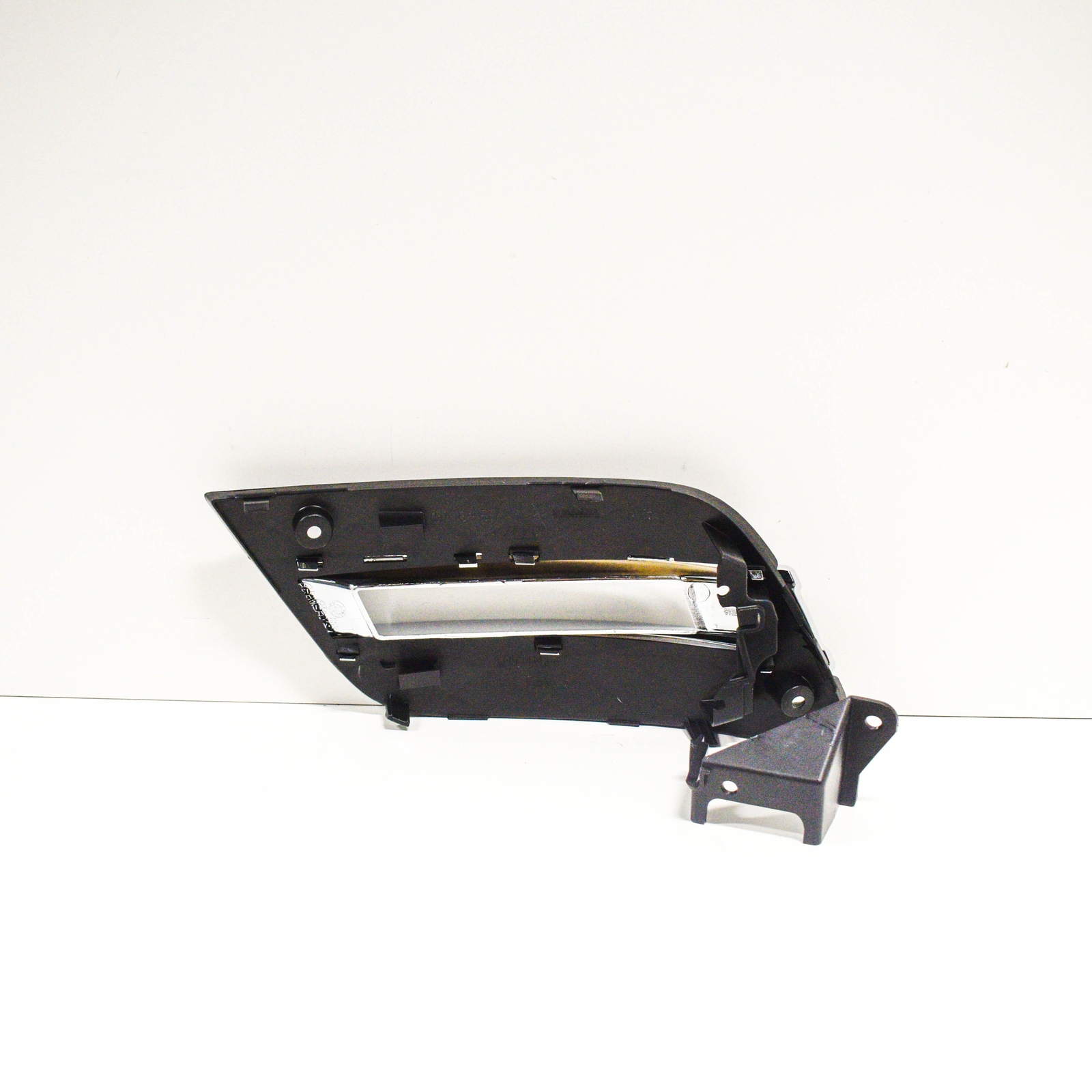 Mercedes Benz Front Left Bumper Grille (1648801924) for Mercedes-Benz ML500 2002 - 2007