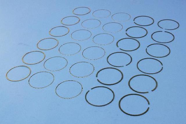 Mopar Complete Engine Piston Ring Set for Jeep Wrangler 2012 - 2017