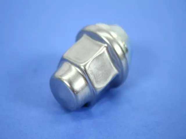 WHEEL NUT
