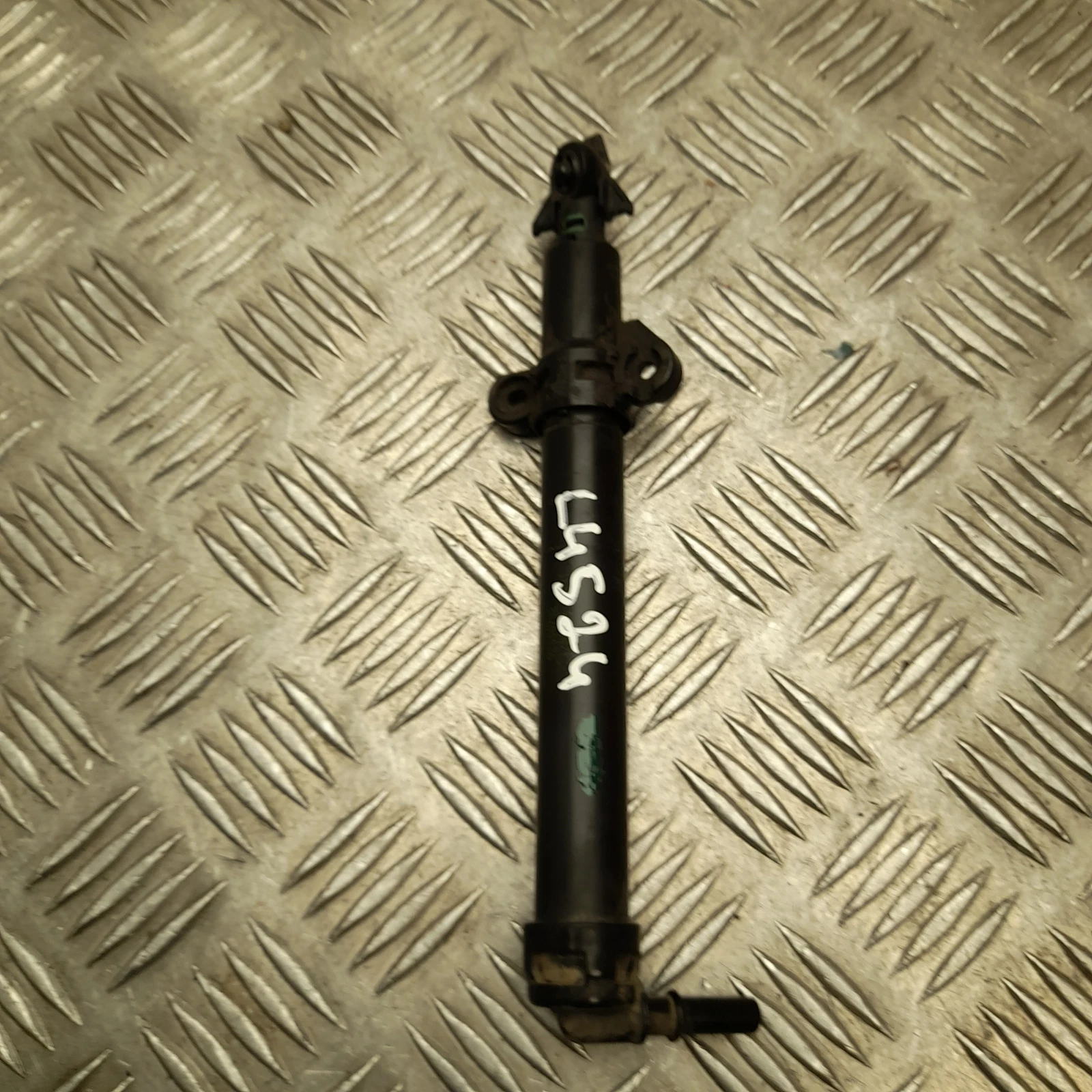HEADLIGHT WASHER JET NOZZLE