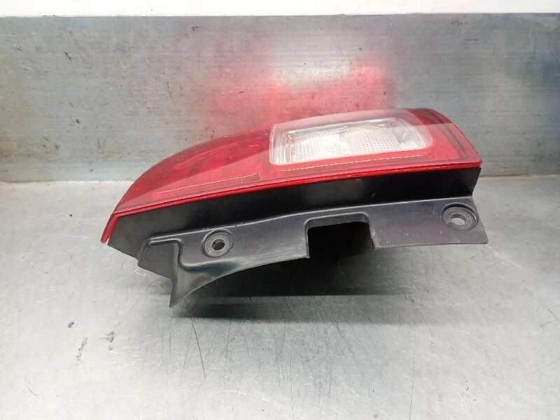 Mopar Tail Stop Turn Side Marker Lamp, Right for Jeep Compass 2011 - 2011