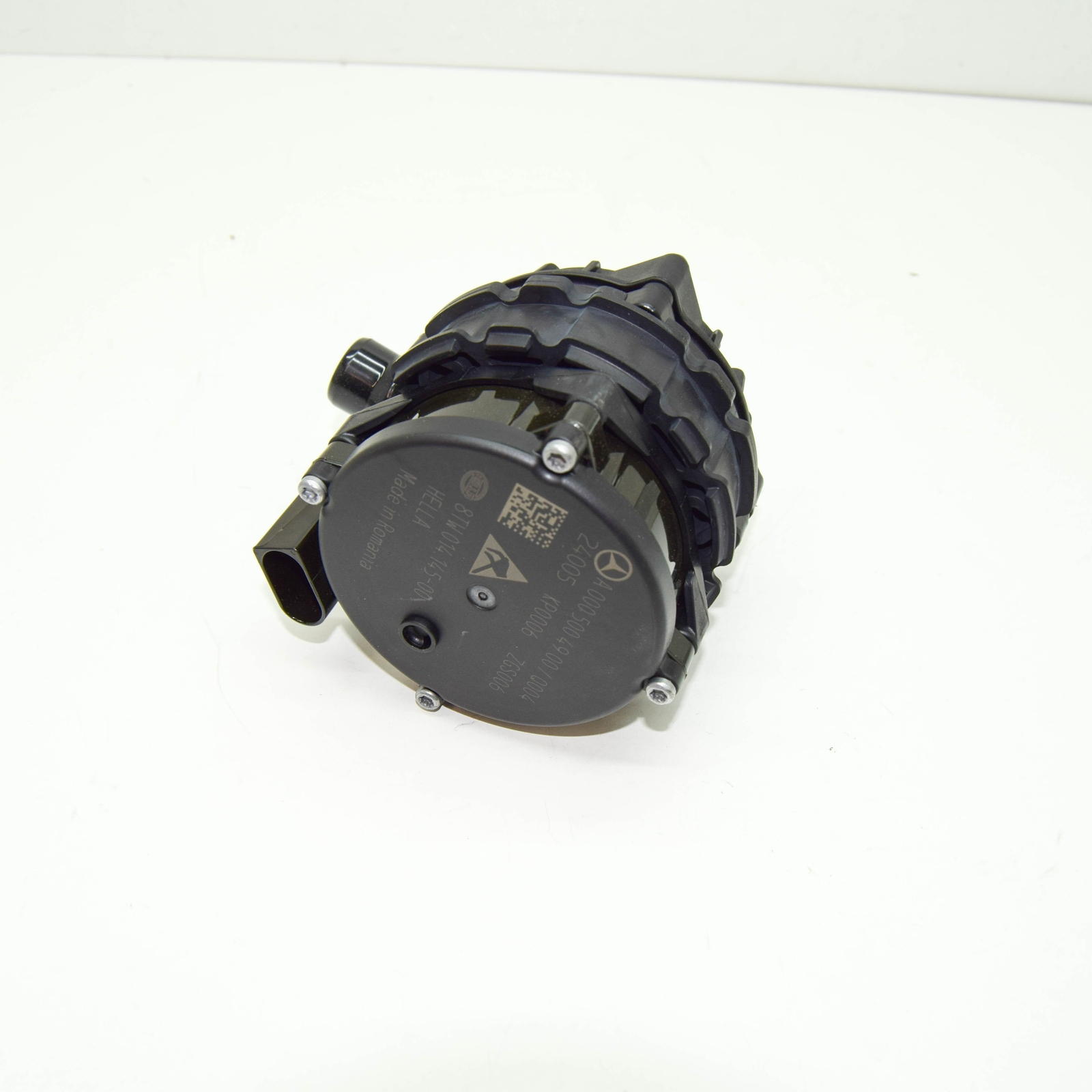 Mercedes Benz Coolant Pump 000-500-49-00 for W206 C-Class (2024 - 2026), X254 GLC (2025 - 2026), W223 S-Class (2024 - 2026), and W463 G-Class (2025) - Nairobi