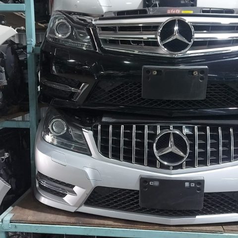 mage alt: Mboem Mercedes-Benz C-Class W204 Amg Nosecut (Mercedes 204 AMG Nose Cut) for Mercedes-Benz C-Class W204 2011 - 2014