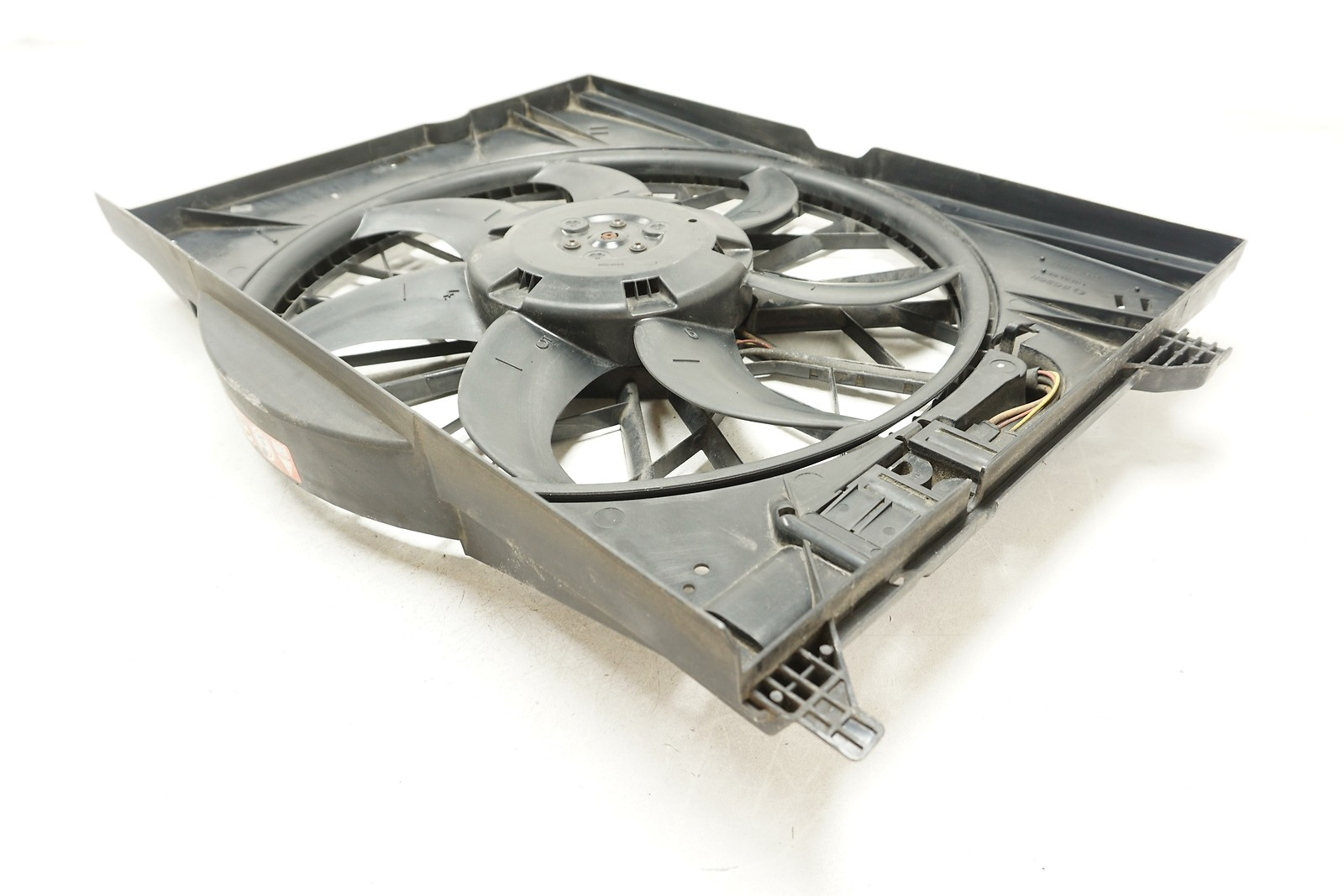 Mercedes Benz Radiator Cooling Fan 211-500-16-93 for W211, W210 E-Class (1994 - 2009) and W218, W219 CLS (2006 - 2011) - Nairobi