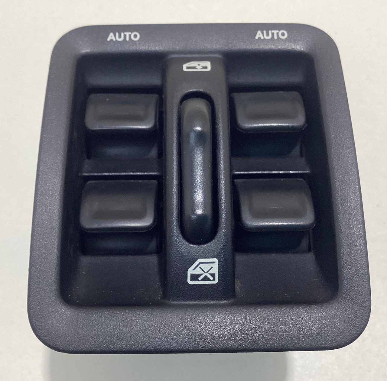 WRANGLER MAIN SWITCH