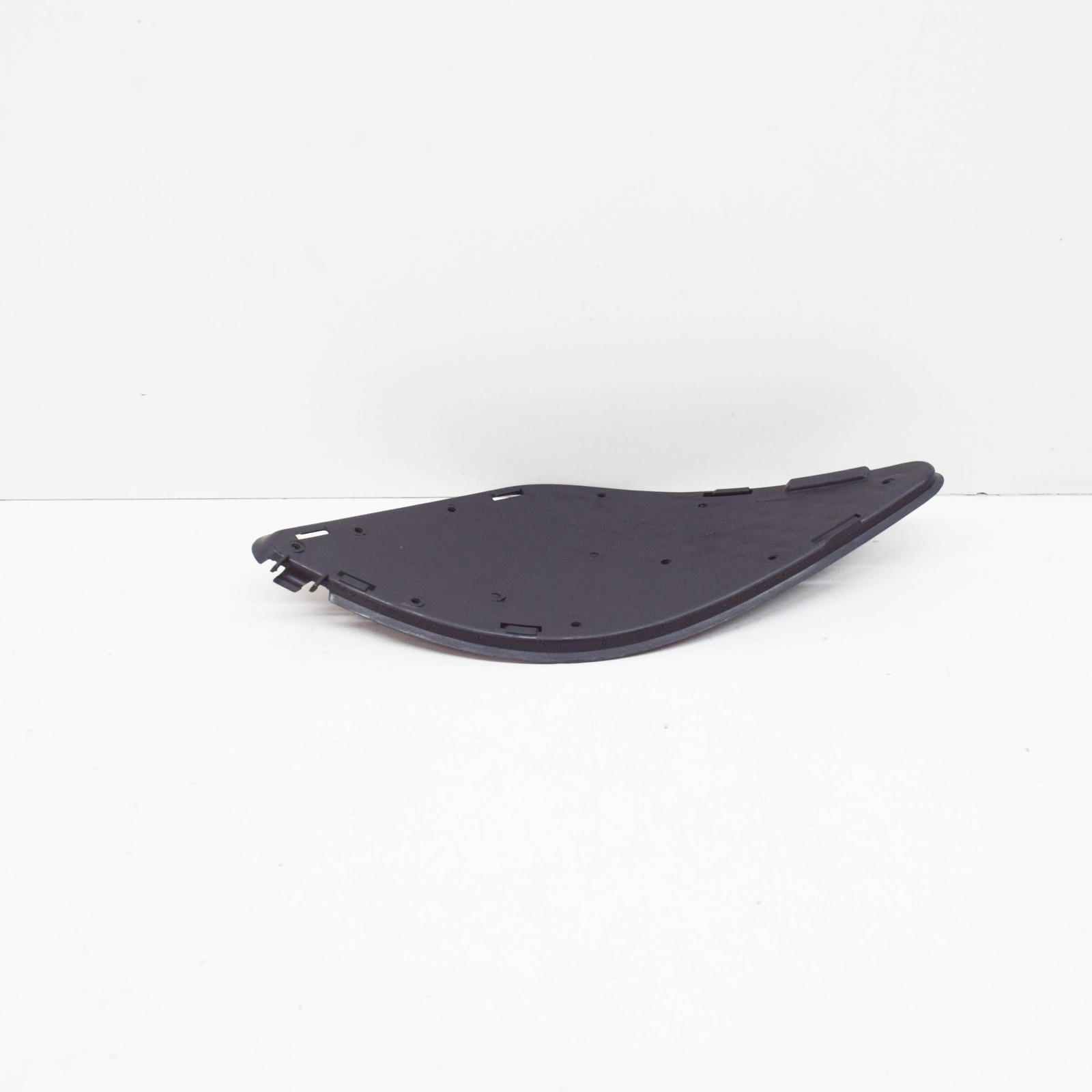 Mercedes Benz Front Bumper Fog Light Cover Grille 117-885-03-22 for C117, C118 CLA (2014 - 2023) - Nairobi