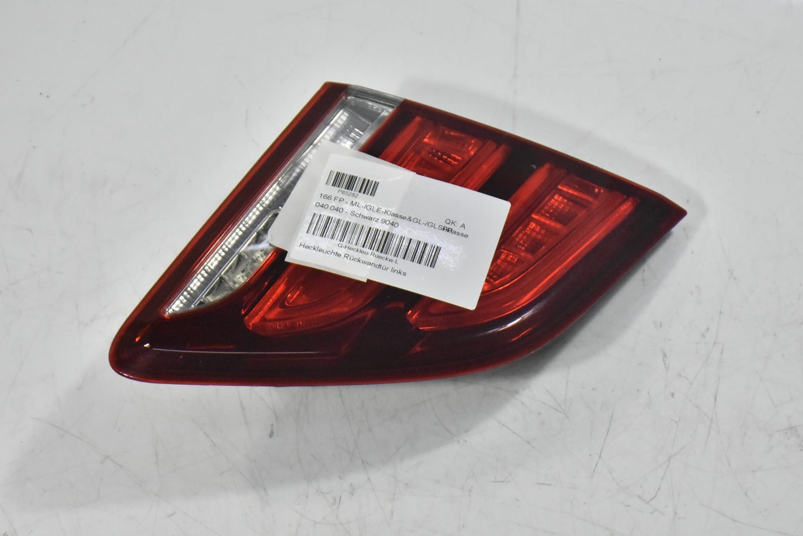 Mercedes Benz Rear Left Tail Light 166-906-59-01 for W166 GLE (2016 - 2019) and W164 ML (2006 - 2015) - Nairobi
