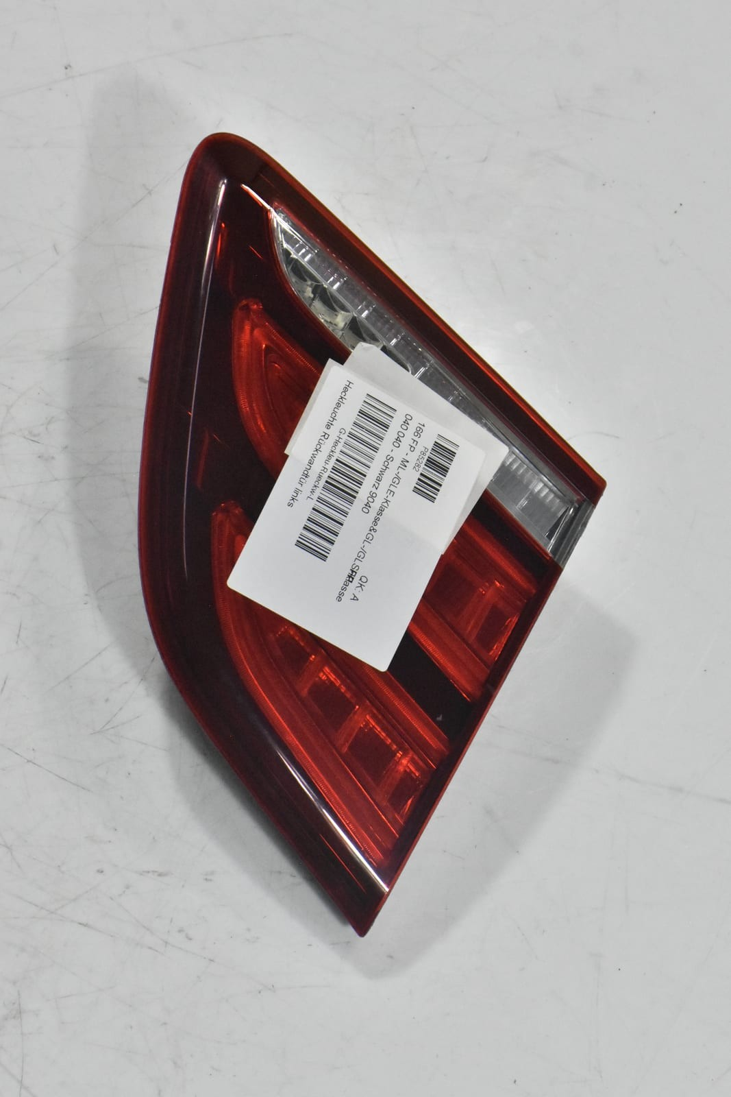 Mercedes Benz Rear Left Tail Light 166-906-59-01 for W166 GLE (2016 - 2019) and W164 ML (2006 - 2015) - Nairobi
