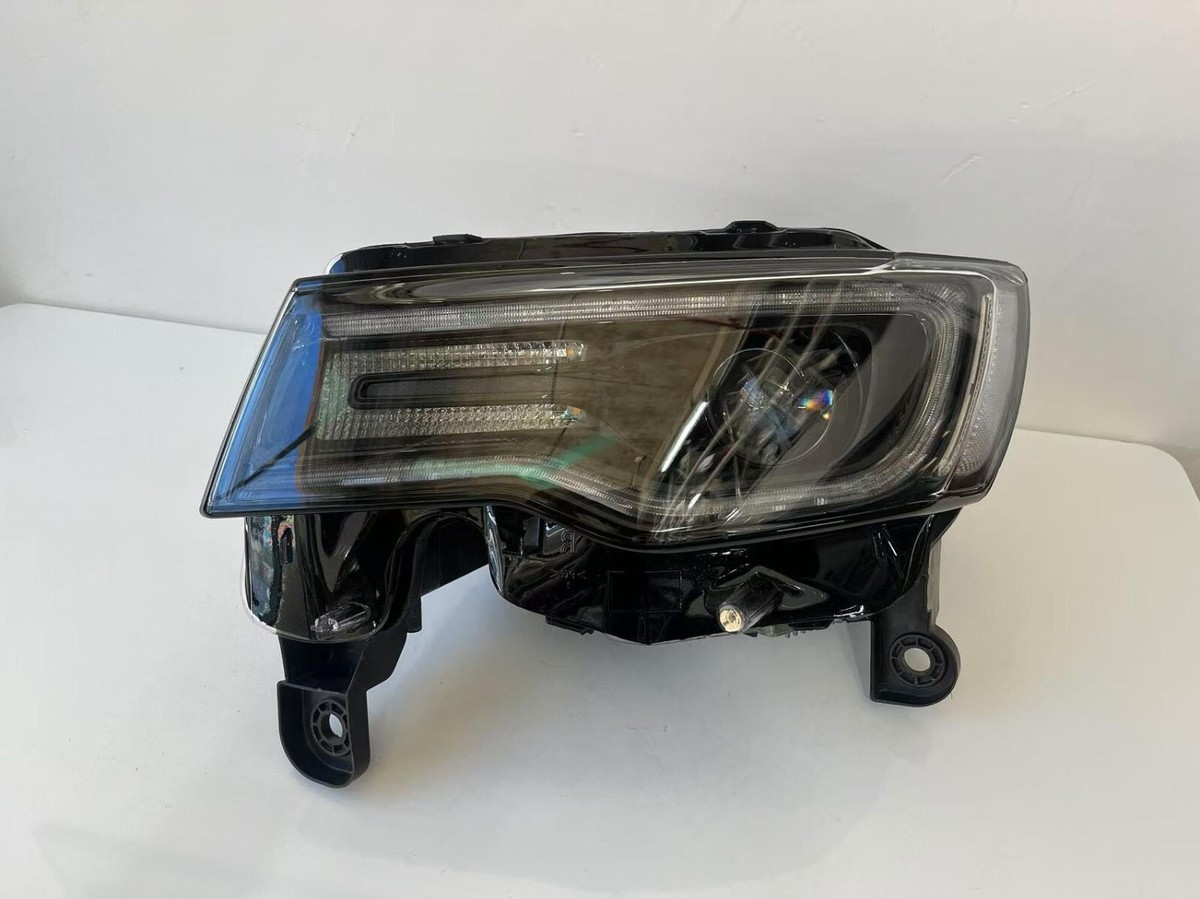 GRAND CHEROKEE LHS HEADLIGHT(BLACK)