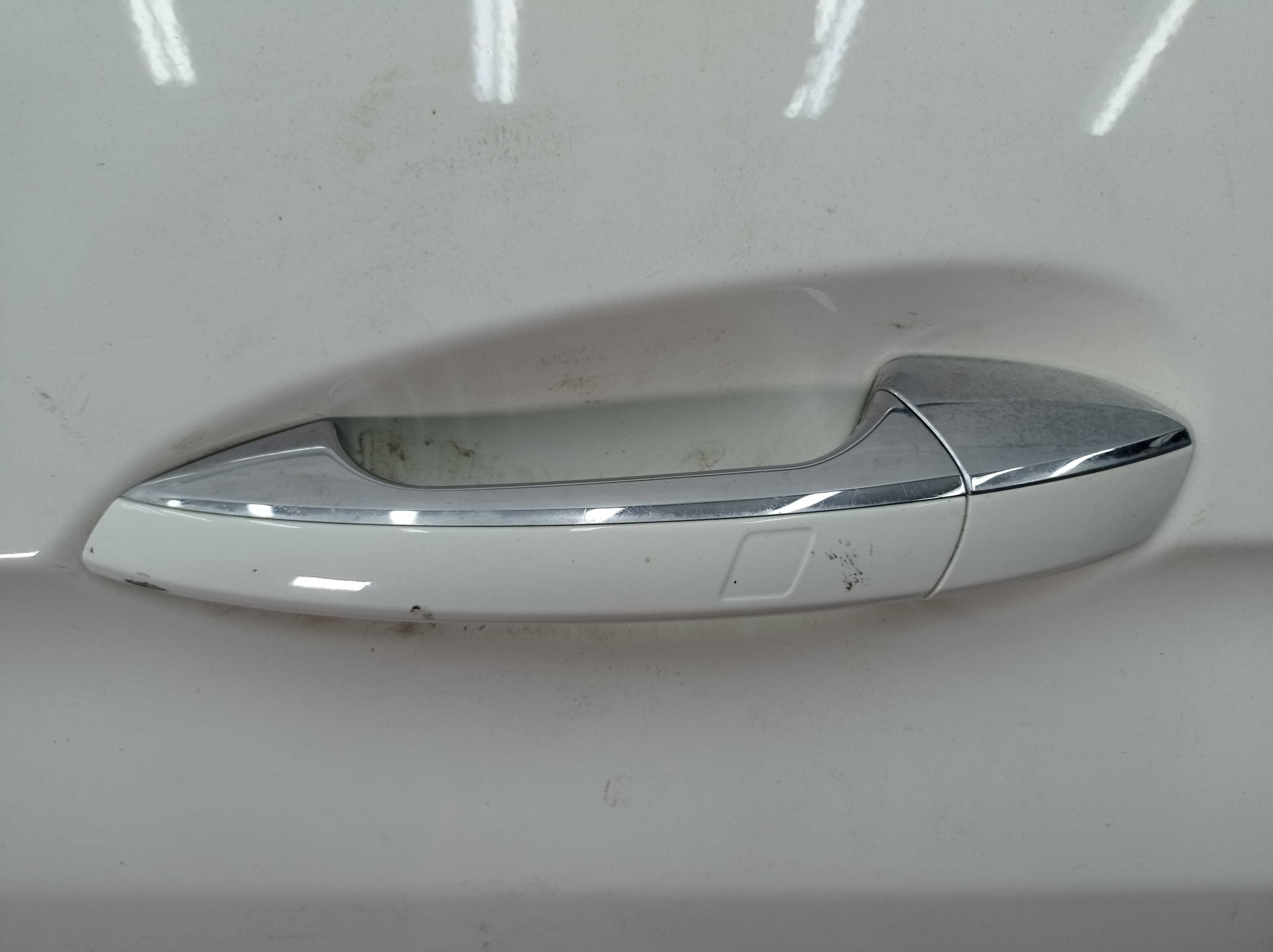 W204 FRONT/REAR LHS DOOR HANDLE