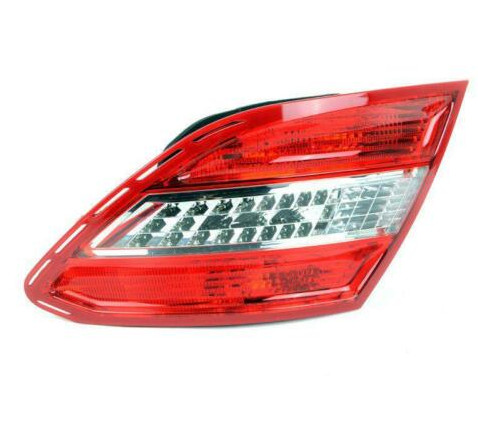 Mercedes Benz Rear Lamp Combination 204-906-90-02 for W204 C-Class (2008 - 2014) - Nairobi
