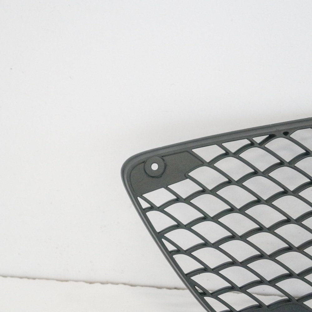 Mercedes Benz Front Bumper Right Grill 212-885-06-23 for W212, W211 E-Class (2006 - 2016) - Nairobi