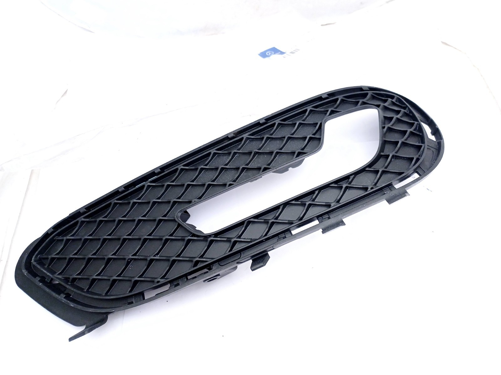 Mercedes Benz Front Bumper Right Grille 212-885-14-23 for W212, W211 E-Class (2007 - 2013) - Nairobi