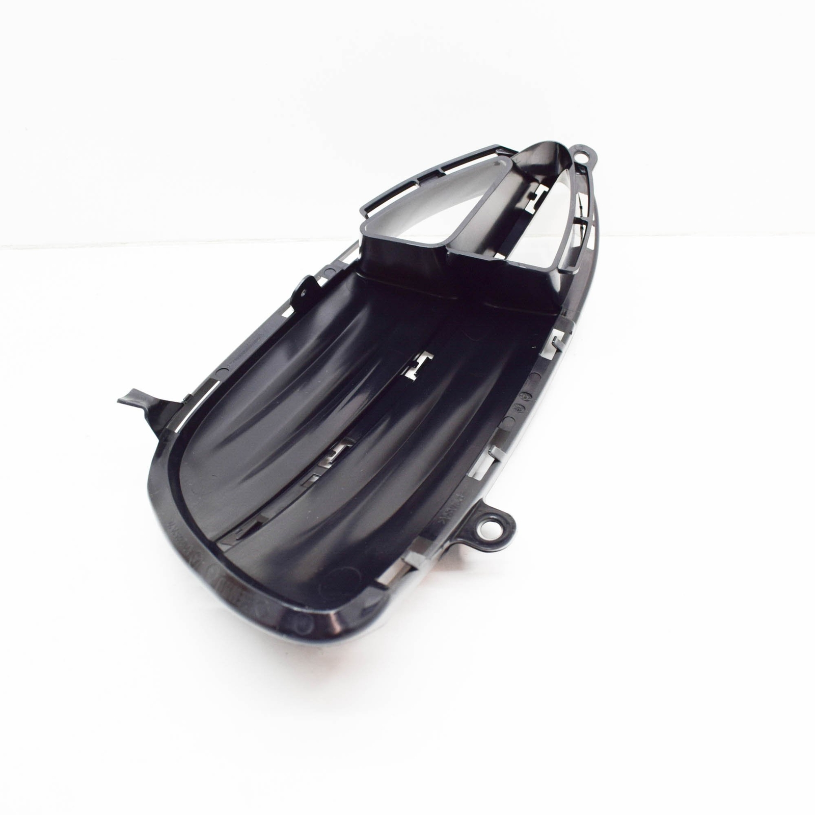 Mercedes Benz Front Bumper Left Grille 212-885-21-22 for W212 E-Class (2012 - 2013) - Nairobi