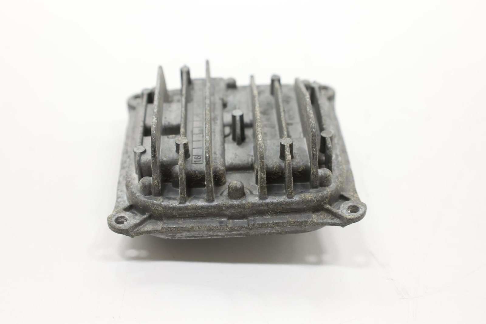 Mercedes Benz Headlight Ballast Voltage Converter 447-905-18-04 for W206, W205, W204 C-Class (2008 - 2023), W223, W222, W221, W220, W140 S-Class (1994 - 2021), W166 GLE (2016 - 2019), X166 GLS (2017 - 2019), W218 CLS (2012 - 2018), W213, W212, W211 E-Class (2006 - 2017), and W164 ML (2006 - 2015) - Nairobi