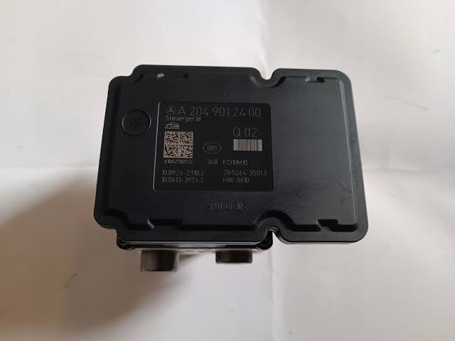 W204 ABS PUMP