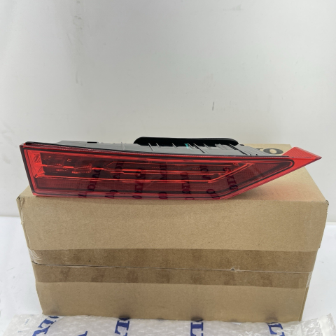 Volvo Rear Inner Left Side Taillight 31689693 for XC60 II-SPA (2018 - 2019) - Nairobi