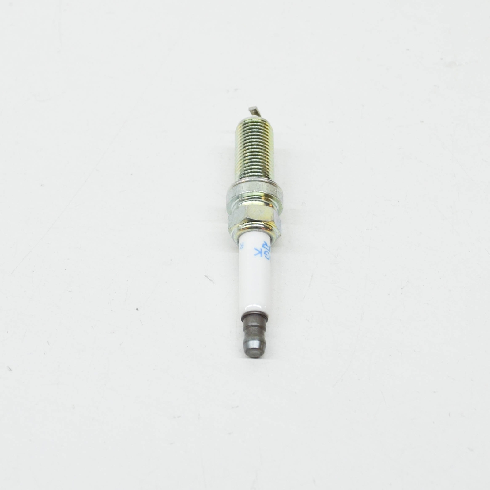 Mercedes Benz Spark Plug 004-159-39-03 for Mercedes-Benz models - Nairobi